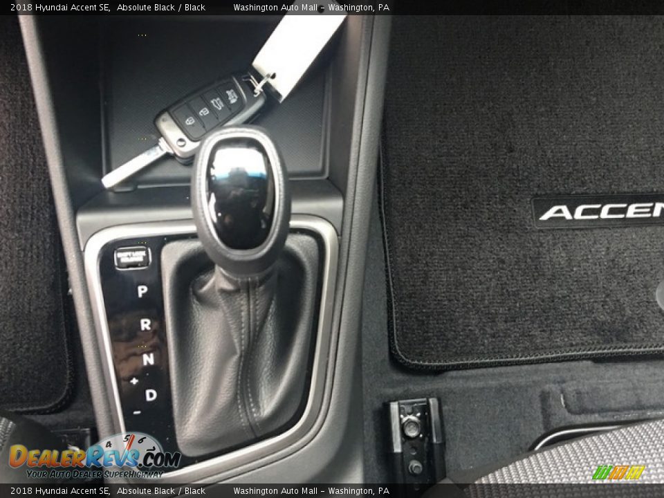 2018 Hyundai Accent SE Absolute Black / Black Photo #18