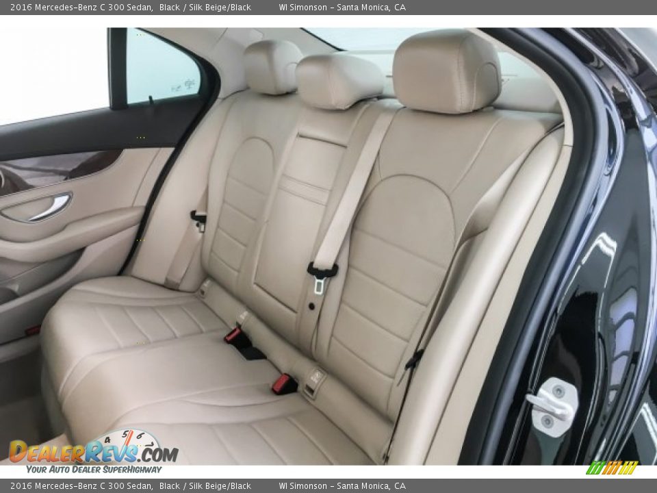 2016 Mercedes-Benz C 300 Sedan Black / Silk Beige/Black Photo #17