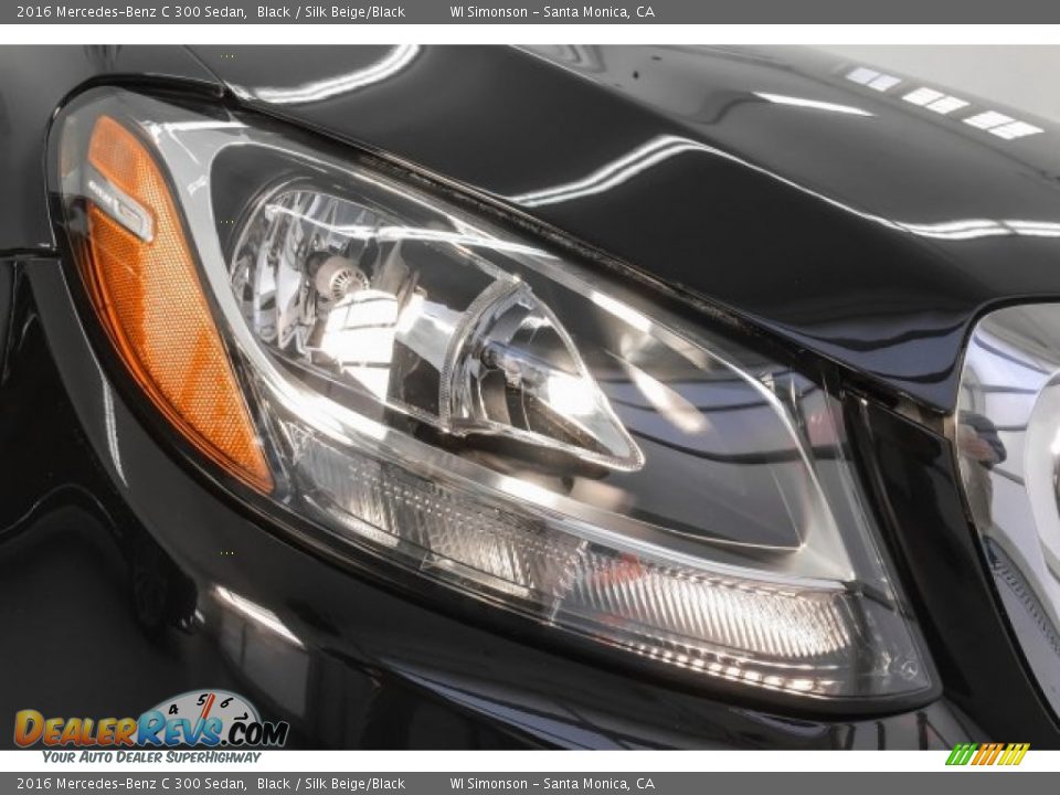 2016 Mercedes-Benz C 300 Sedan Black / Silk Beige/Black Photo #31