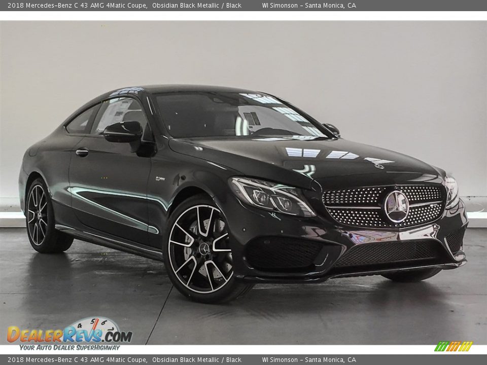 Front 3/4 View of 2018 Mercedes-Benz C 43 AMG 4Matic Coupe Photo #12