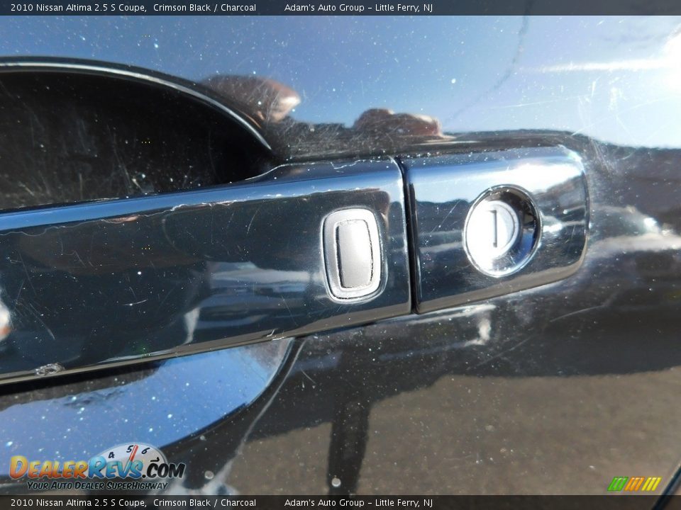 2010 Nissan Altima 2.5 S Coupe Crimson Black / Charcoal Photo #19