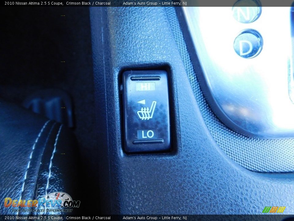 2010 Nissan Altima 2.5 S Coupe Crimson Black / Charcoal Photo #34