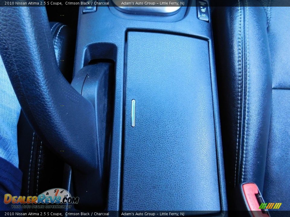 2010 Nissan Altima 2.5 S Coupe Crimson Black / Charcoal Photo #36