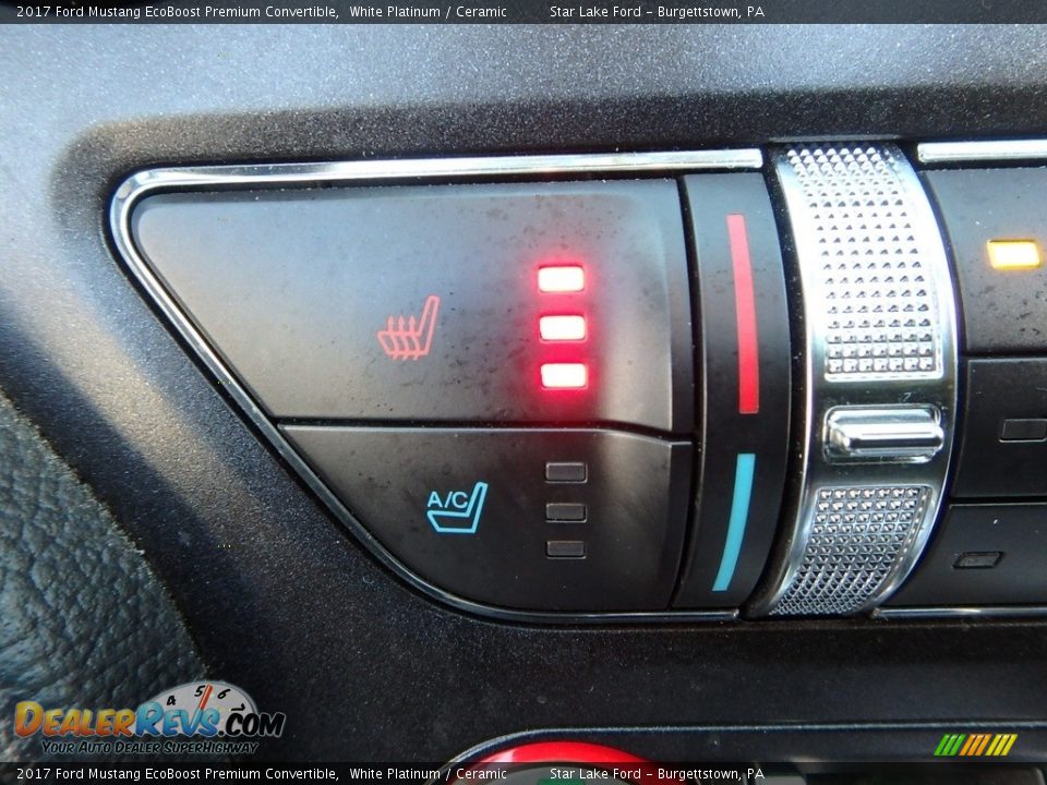 2017 Ford Mustang EcoBoost Premium Convertible White Platinum / Ceramic Photo #18
