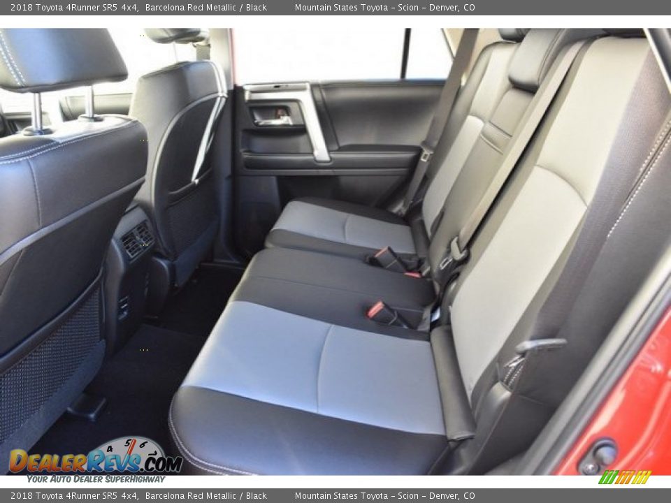 2018 Toyota 4Runner SR5 4x4 Barcelona Red Metallic / Black Photo #15