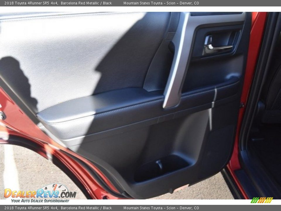 2018 Toyota 4Runner SR5 4x4 Barcelona Red Metallic / Black Photo #23
