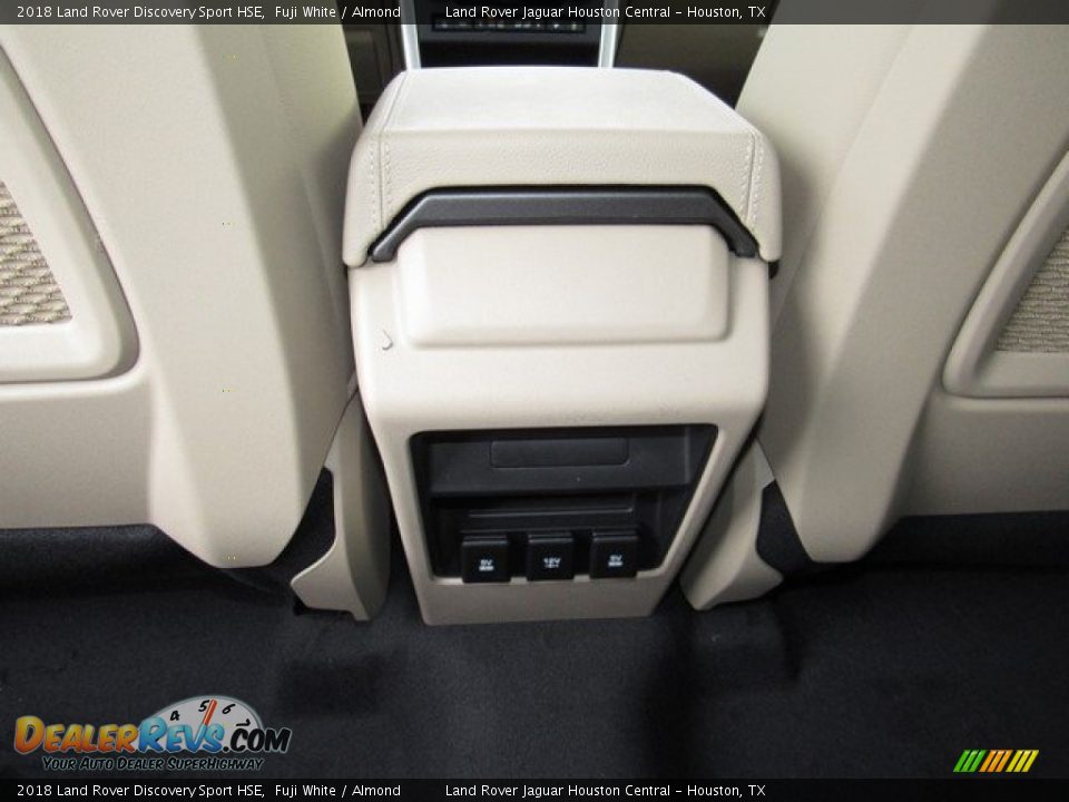2018 Land Rover Discovery Sport HSE Fuji White / Almond Photo #16