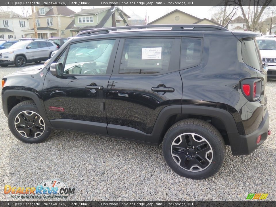 2017 Jeep Renegade Trailhawk 4x4 Black / Black Photo #9