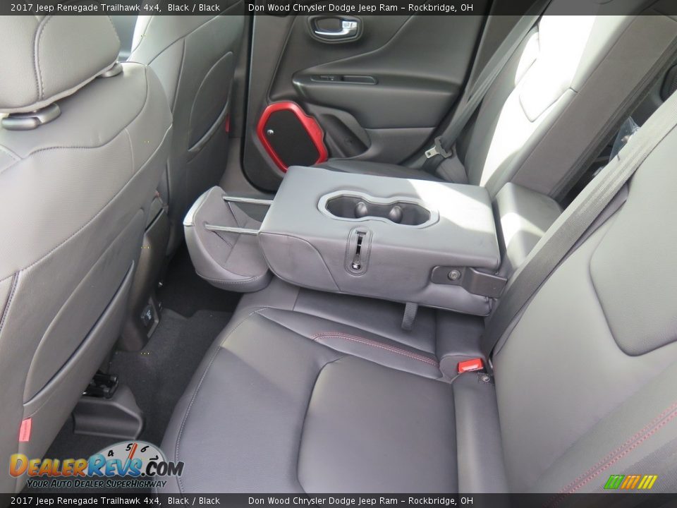 2017 Jeep Renegade Trailhawk 4x4 Black / Black Photo #26