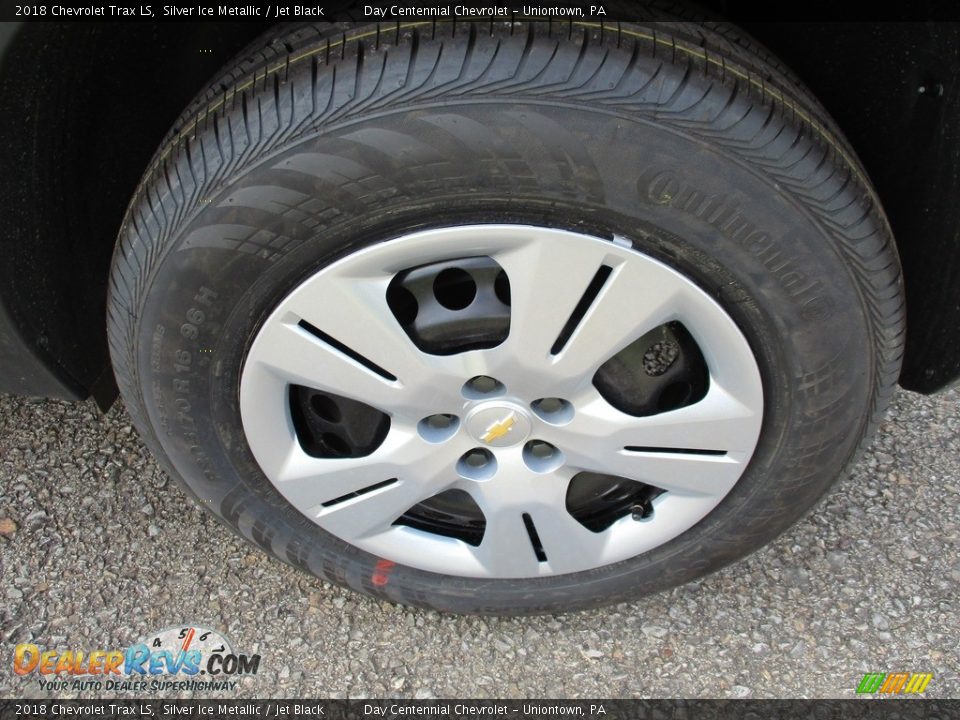 2018 Chevrolet Trax LS Silver Ice Metallic / Jet Black Photo #4