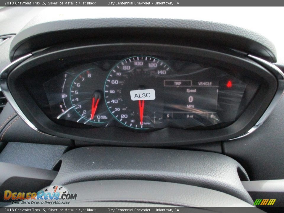 2018 Chevrolet Trax LS Silver Ice Metallic / Jet Black Photo #6