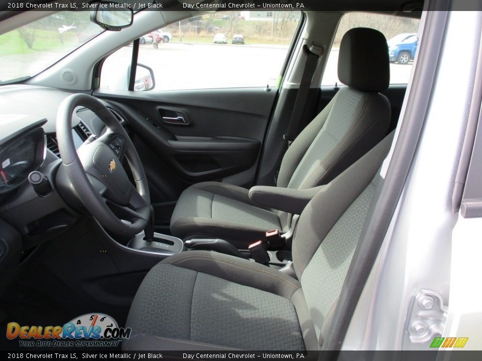 2018 Chevrolet Trax LS Silver Ice Metallic / Jet Black Photo #11