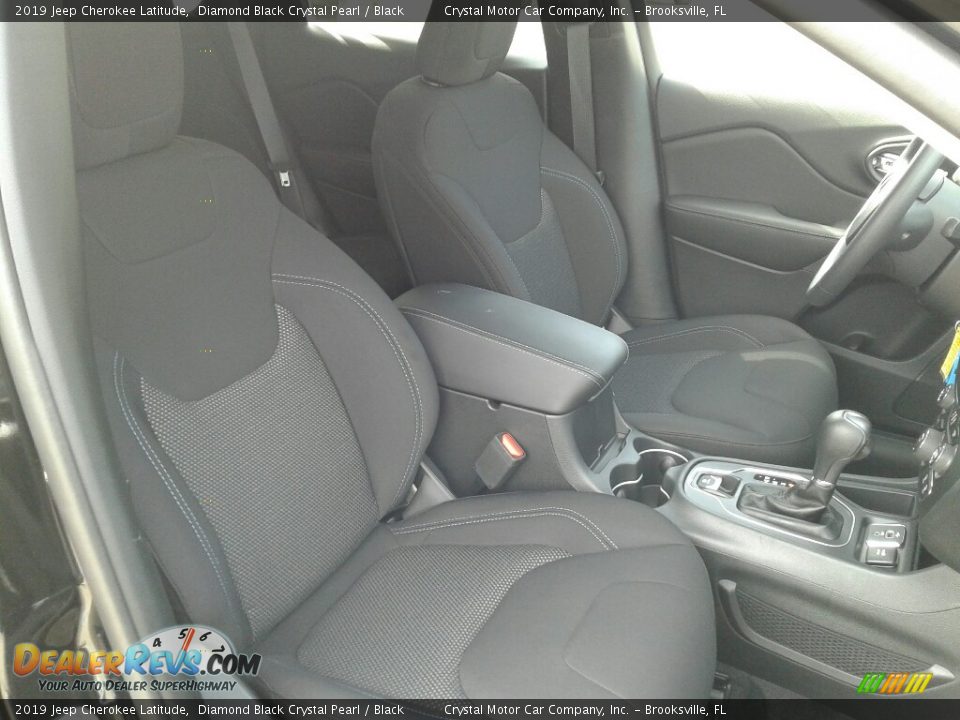 2019 Jeep Cherokee Latitude Diamond Black Crystal Pearl / Black Photo #12