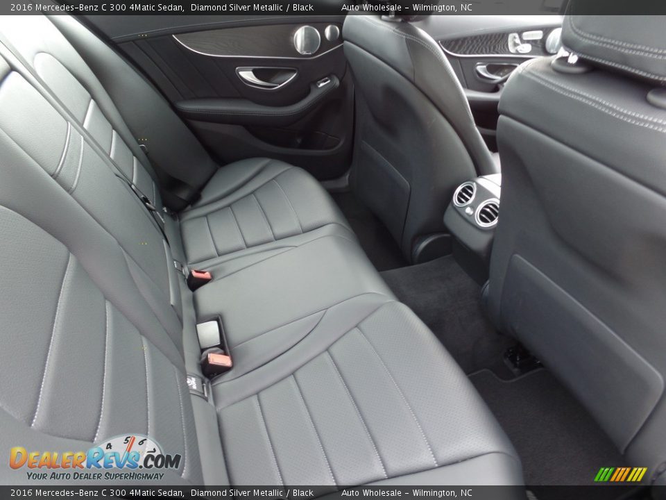 2016 Mercedes-Benz C 300 4Matic Sedan Diamond Silver Metallic / Black Photo #14