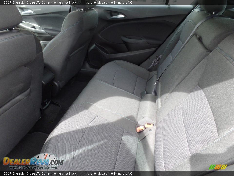 2017 Chevrolet Cruze LT Summit White / Jet Black Photo #12