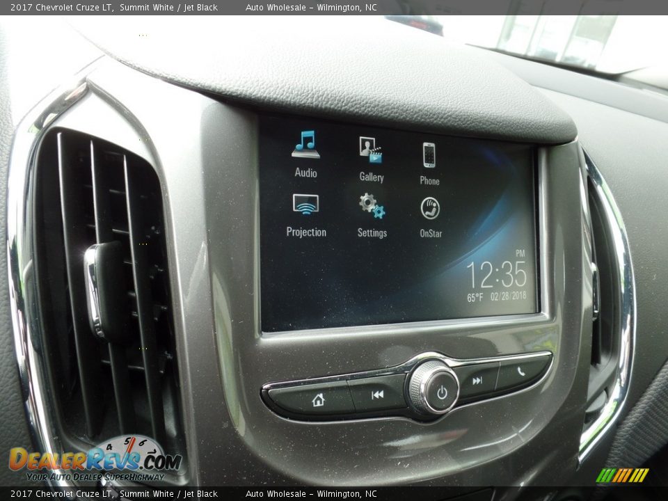 2017 Chevrolet Cruze LT Summit White / Jet Black Photo #17