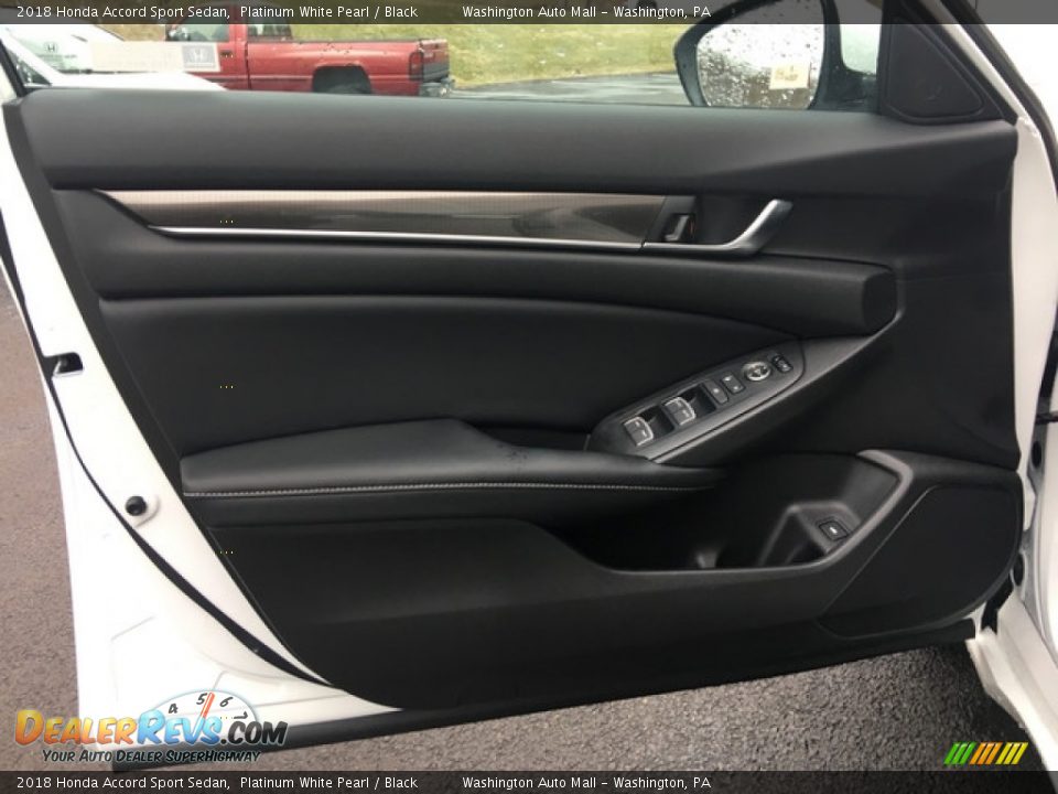 2018 Honda Accord Sport Sedan Platinum White Pearl / Black Photo #12