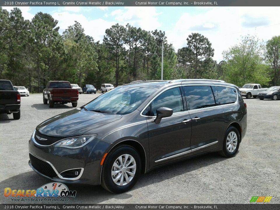 2018 Chrysler Pacifica Touring L Granite Crystal Metallic / Black/Alloy Photo #1