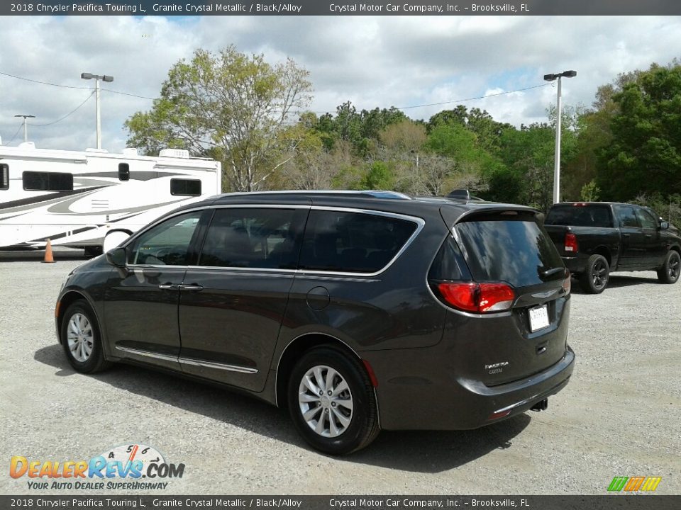 2018 Chrysler Pacifica Touring L Granite Crystal Metallic / Black/Alloy Photo #3