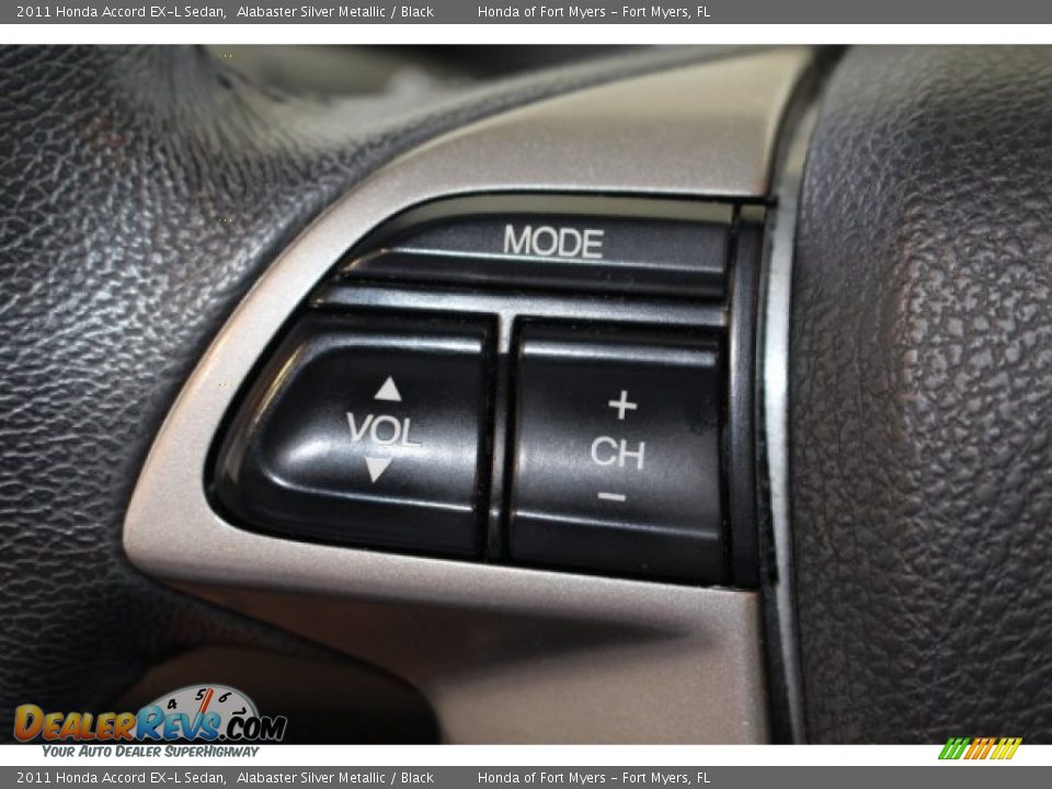 2011 Honda Accord EX-L Sedan Alabaster Silver Metallic / Black Photo #18