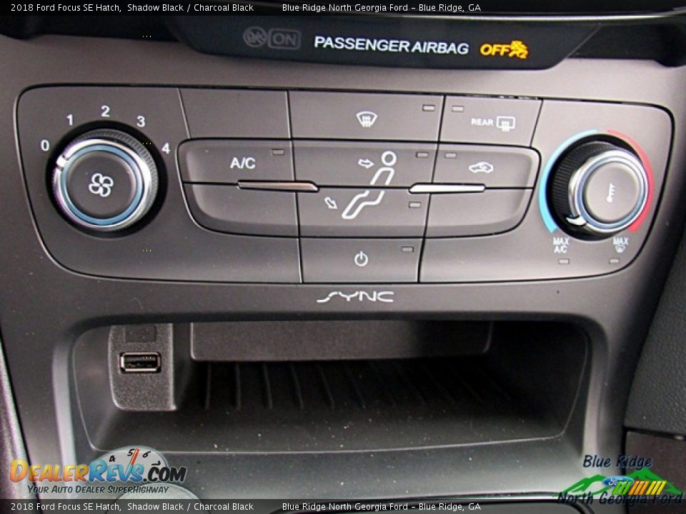 2018 Ford Focus SE Hatch Shadow Black / Charcoal Black Photo #19
