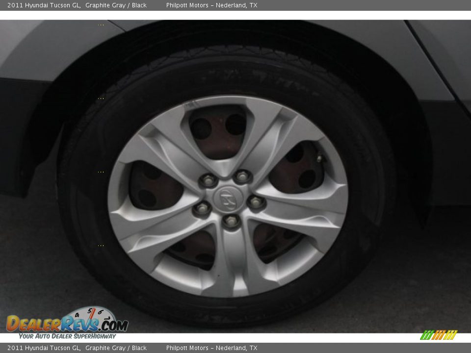 2011 Hyundai Tucson GL Graphite Gray / Black Photo #11