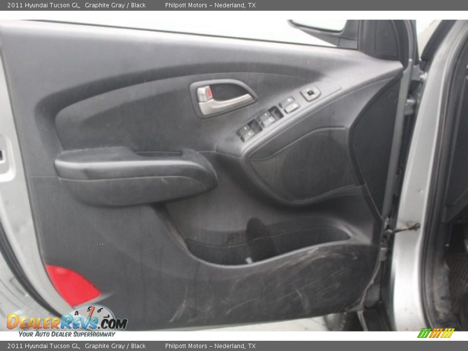 2011 Hyundai Tucson GL Graphite Gray / Black Photo #13