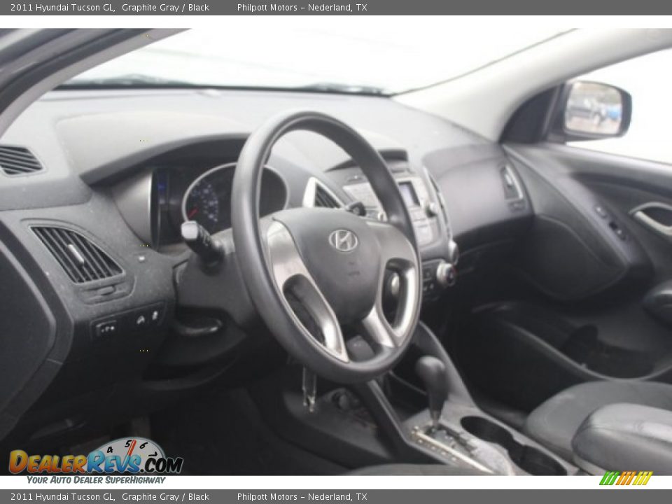 2011 Hyundai Tucson GL Graphite Gray / Black Photo #14