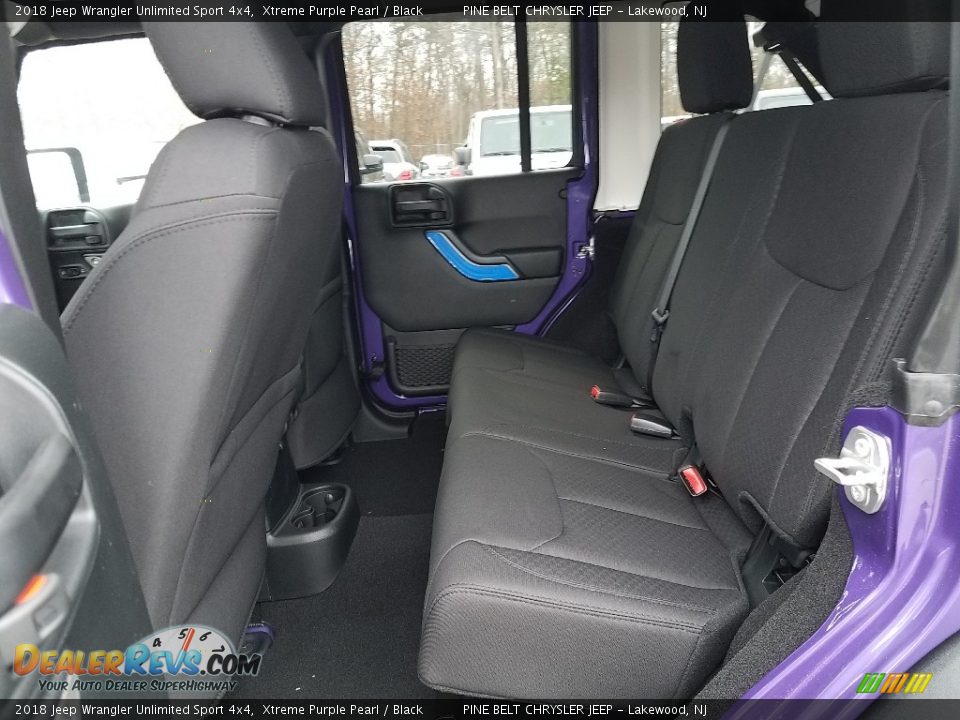 2018 Jeep Wrangler Unlimited Sport 4x4 Xtreme Purple Pearl / Black Photo #6