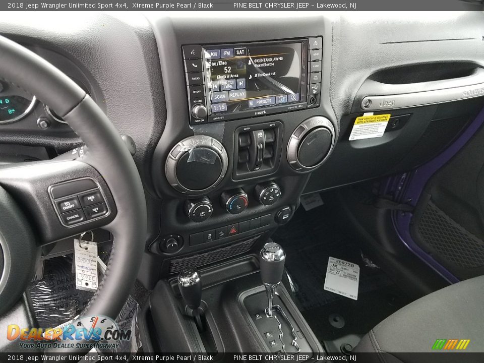 2018 Jeep Wrangler Unlimited Sport 4x4 Xtreme Purple Pearl / Black Photo #10