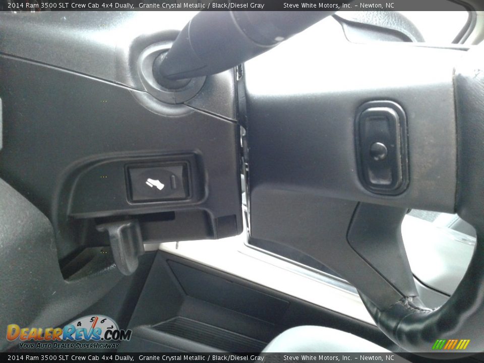 2014 Ram 3500 SLT Crew Cab 4x4 Dually Granite Crystal Metallic / Black/Diesel Gray Photo #15