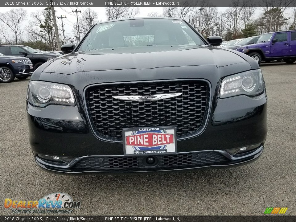 2018 Chrysler 300 S Gloss Black / Black/Smoke Photo #2