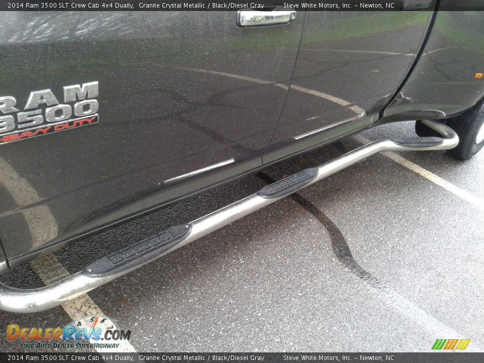 2014 Ram 3500 SLT Crew Cab 4x4 Dually Granite Crystal Metallic / Black/Diesel Gray Photo #31