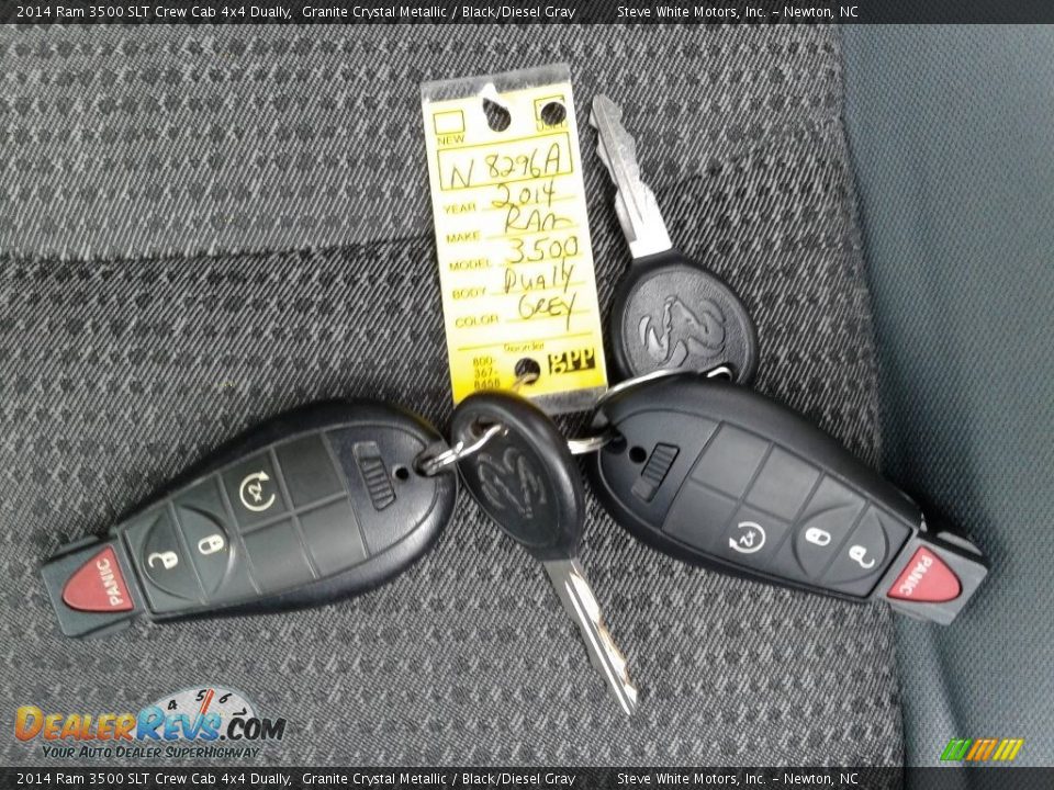 2014 Ram 3500 SLT Crew Cab 4x4 Dually Granite Crystal Metallic / Black/Diesel Gray Photo #33