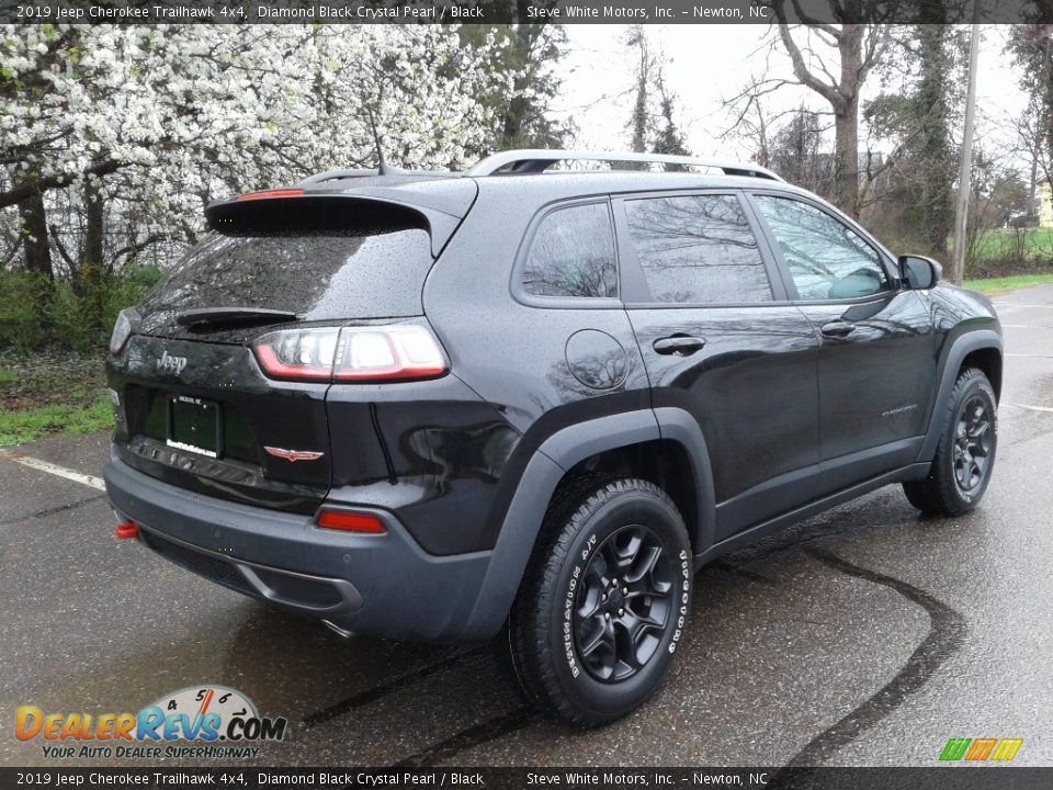 2019 Jeep Cherokee Trailhawk 4x4 Diamond Black Crystal Pearl / Black Photo #6