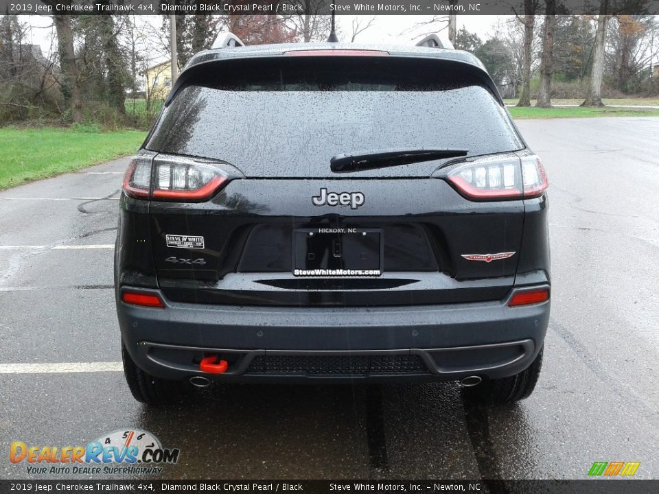 2019 Jeep Cherokee Trailhawk 4x4 Diamond Black Crystal Pearl / Black Photo #7