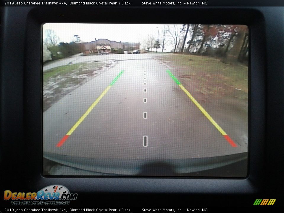 2019 Jeep Cherokee Trailhawk 4x4 Diamond Black Crystal Pearl / Black Photo #23