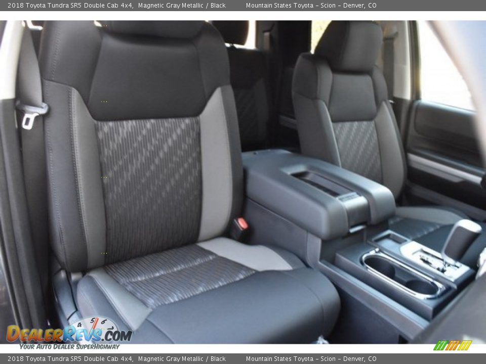 2018 Toyota Tundra SR5 Double Cab 4x4 Magnetic Gray Metallic / Black Photo #12