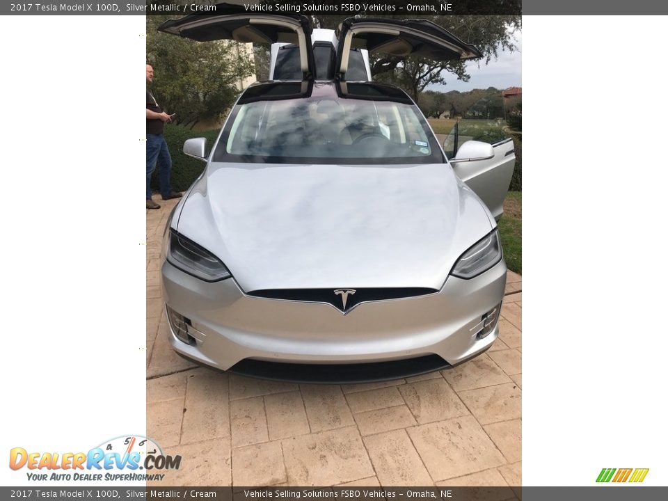 2017 Tesla Model X 100D Silver Metallic / Cream Photo #3