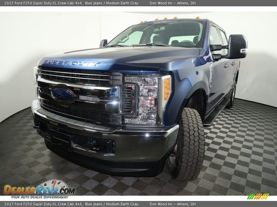 2017 Ford F250 Super Duty XL Crew Cab 4x4 Blue Jeans / Medium Earth Gray Photo #7
