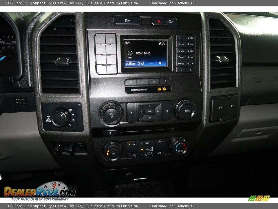 2017 Ford F250 Super Duty XL Crew Cab 4x4 Blue Jeans / Medium Earth Gray Photo #17