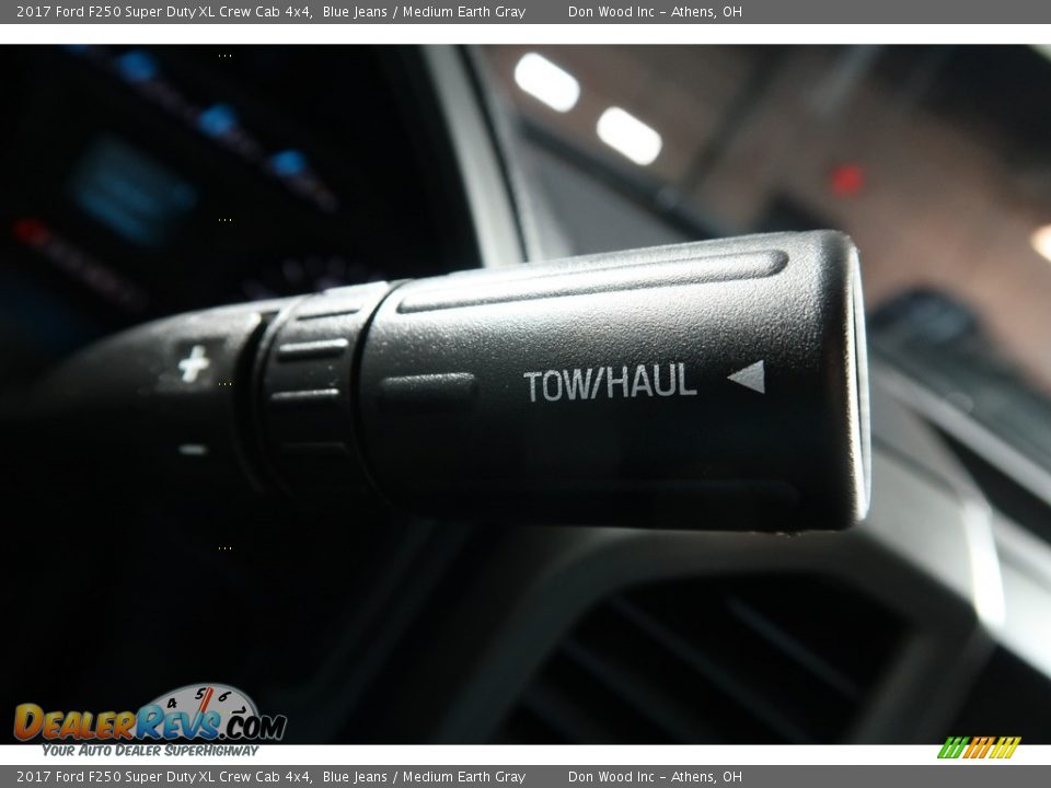 2017 Ford F250 Super Duty XL Crew Cab 4x4 Blue Jeans / Medium Earth Gray Photo #30