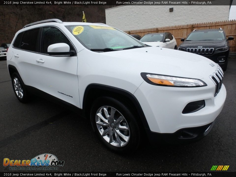 2016 Jeep Cherokee Limited 4x4 Bright White / Black/Light Frost Beige Photo #8