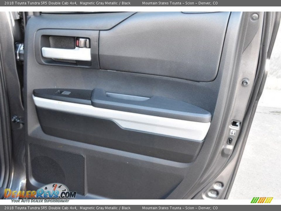 2018 Toyota Tundra SR5 Double Cab 4x4 Magnetic Gray Metallic / Black Photo #23