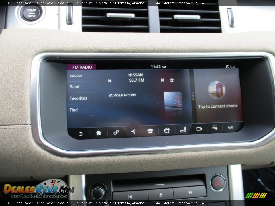 2017 Land Rover Range Rover Evoque SE Yulong White Metallic / Espresso/Almond Photo #17