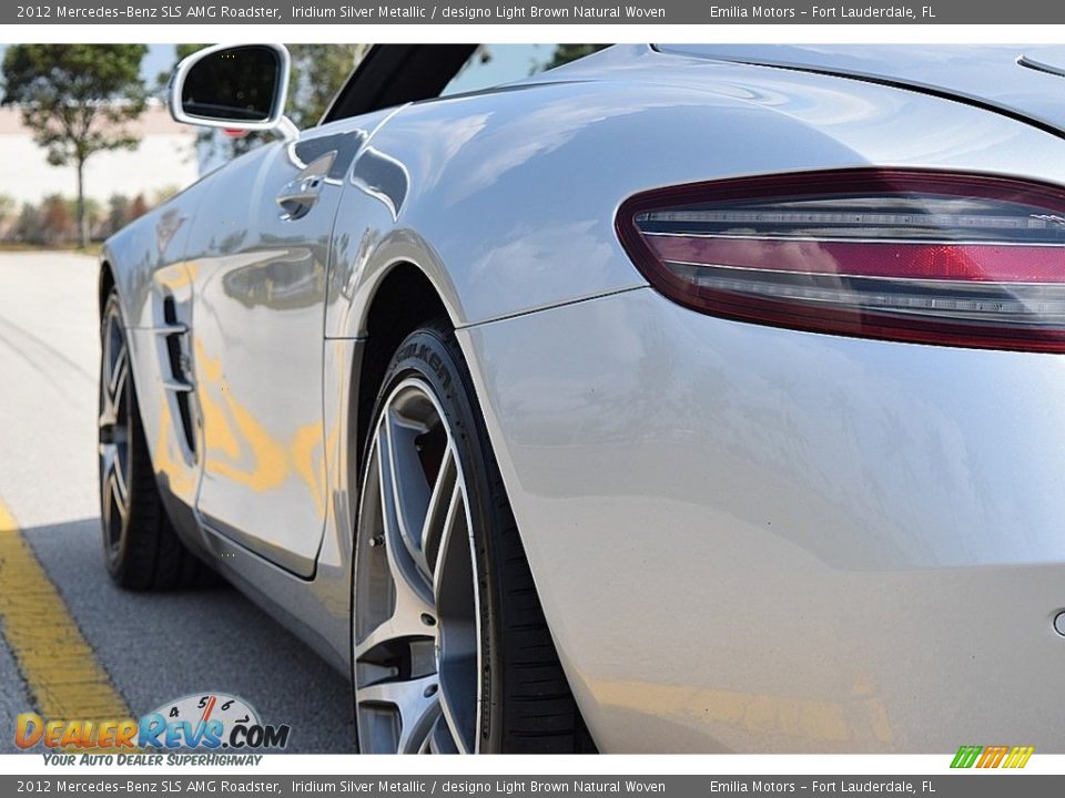 2012 Mercedes-Benz SLS AMG Roadster Iridium Silver Metallic / designo Light Brown Natural Woven Photo #22