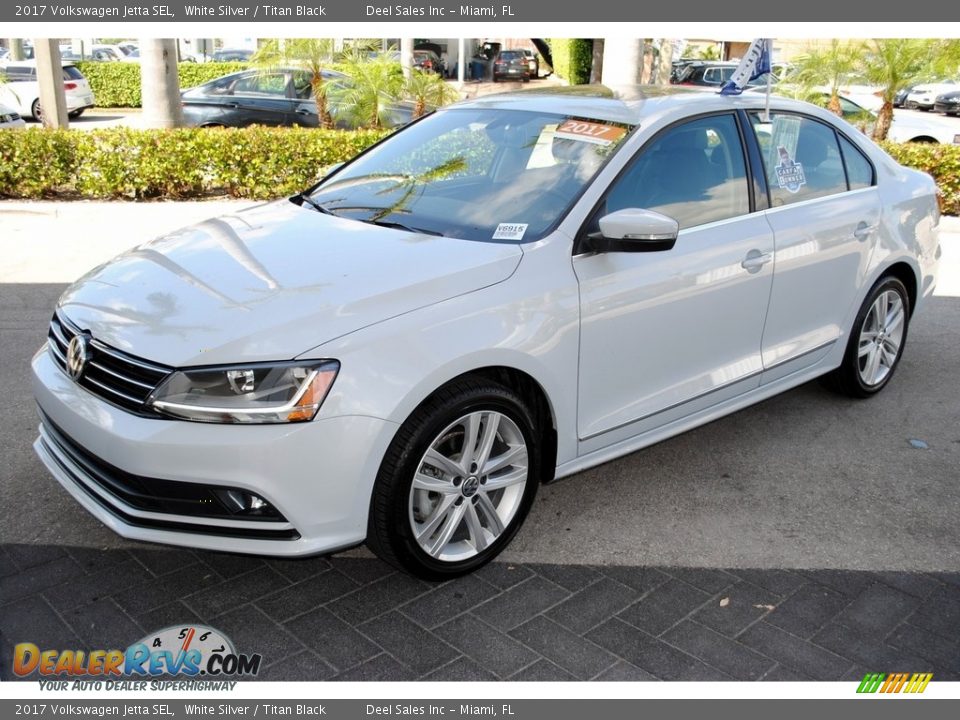 2017 Volkswagen Jetta SEL White Silver / Titan Black Photo #4