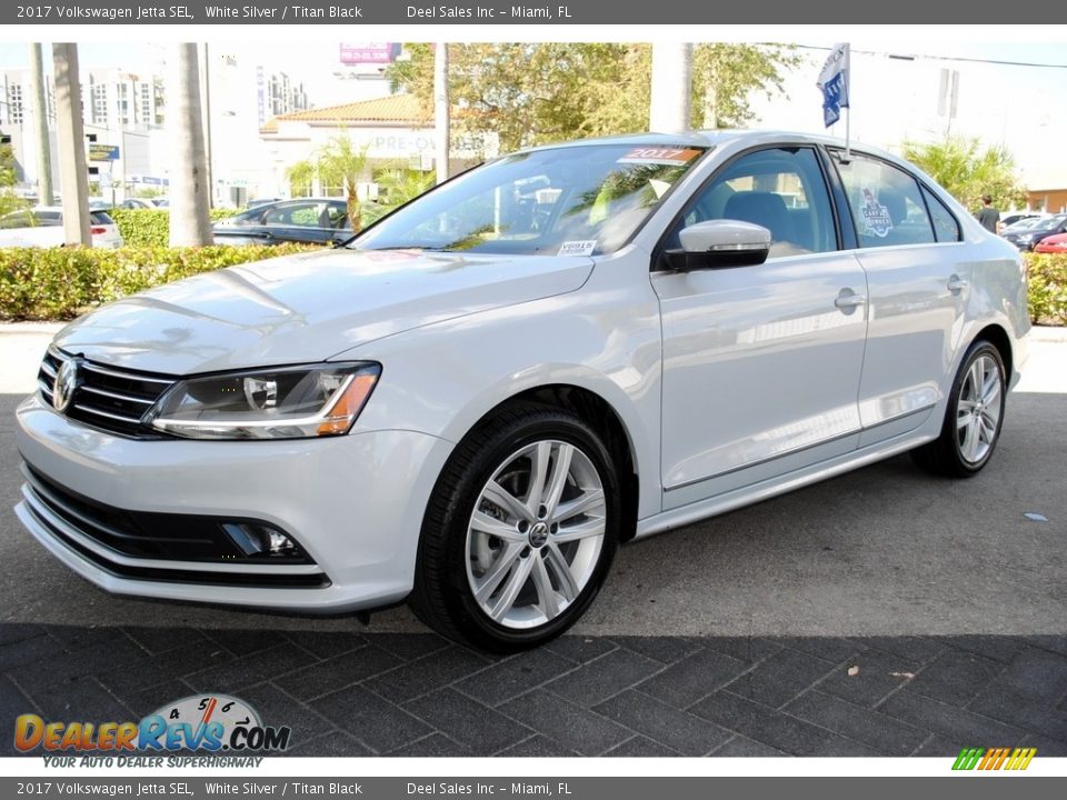 2017 Volkswagen Jetta SEL White Silver / Titan Black Photo #5