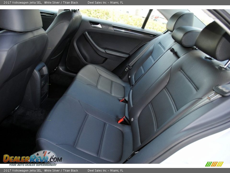 2017 Volkswagen Jetta SEL White Silver / Titan Black Photo #12