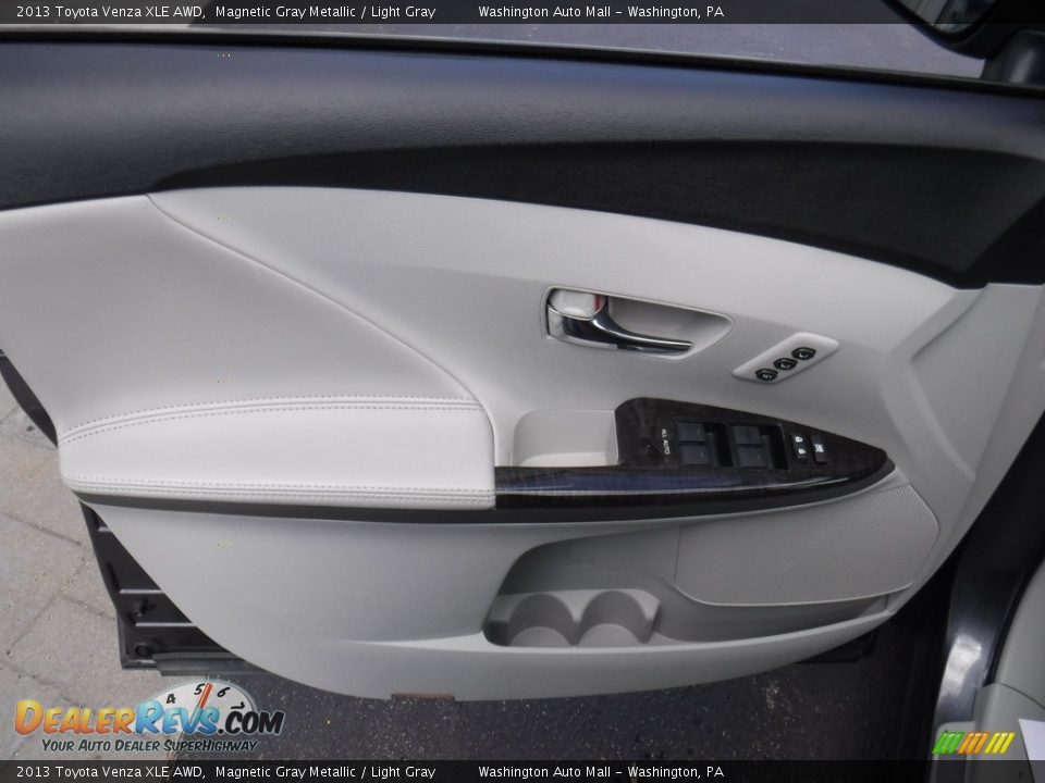 2013 Toyota Venza XLE AWD Magnetic Gray Metallic / Light Gray Photo #15